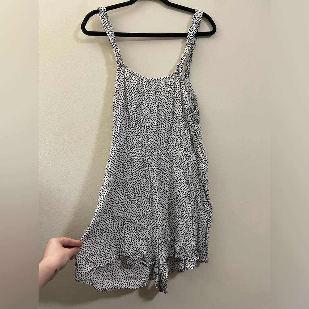 Express Sleeveless Spotted Romper -‎ XL